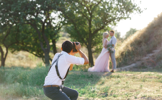How to Take Good Wedding Photos (and shots you don't want to forget!)