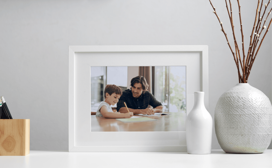How to Choose the Perfect Picture Frame for Father’s Day