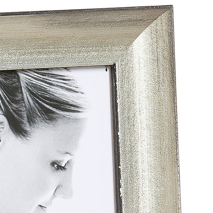 Cool Silver Medium Width Table Top Frame