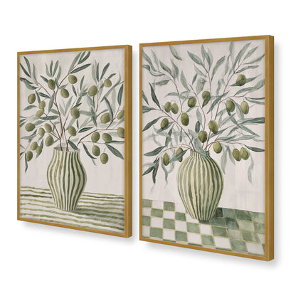 [Color:Polished Gold], Picture of art in a Polished Gold frame at an angle