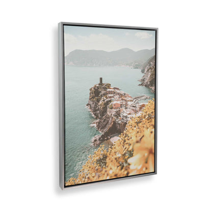 [Color:Polished Chrome], Picture of the corner of the art