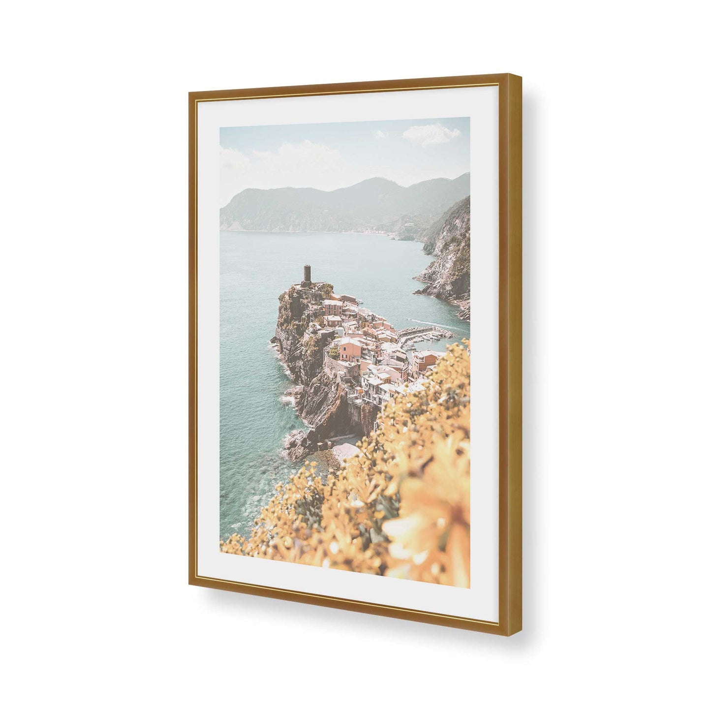 [Color:Polished Gold], Picture of art in a Polished Gold frame of the corner