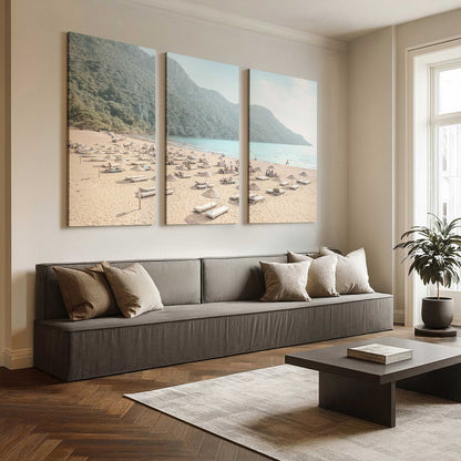[Color:Stretched Canvas], Picture of art in a room