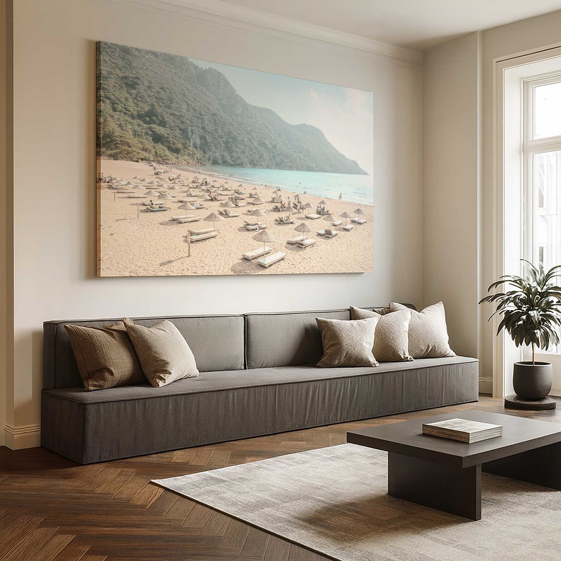 [LIFESTYLE],[SPECIAL], the art hanging in a room