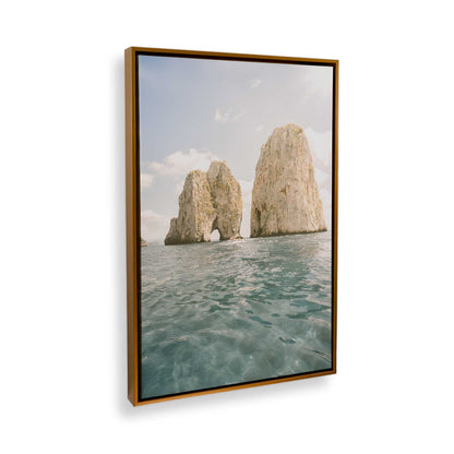 [Color:Polished Gold], Picture of the corner of the art