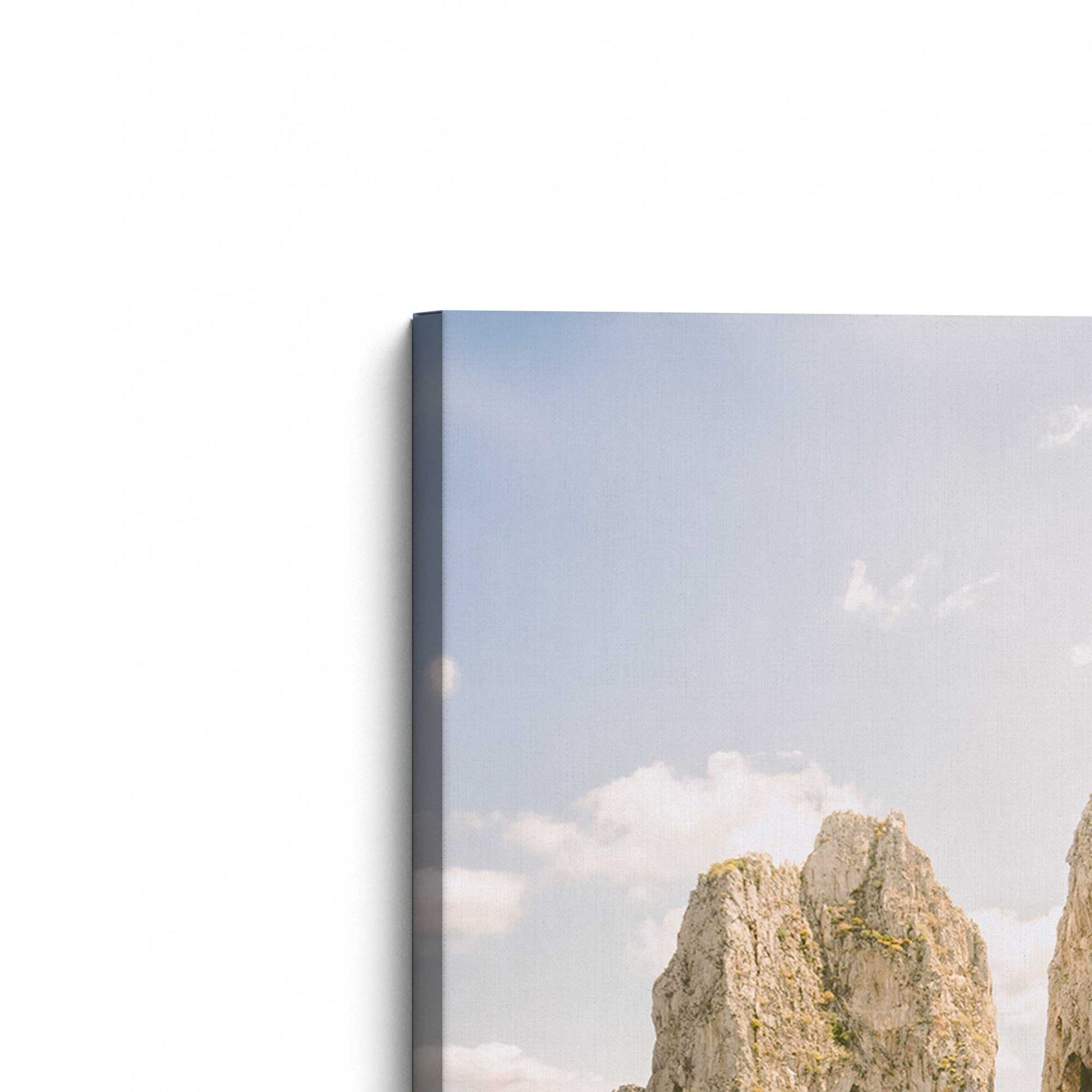 [Color:Stretched Canvas], Picture of the corner of the art
