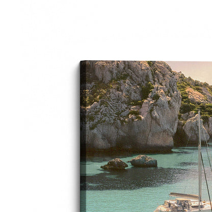 [Color:Stretched Canvas], Picture of the corner of the art