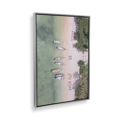 [Color:Polished Chrome], Picture of the corner of the art