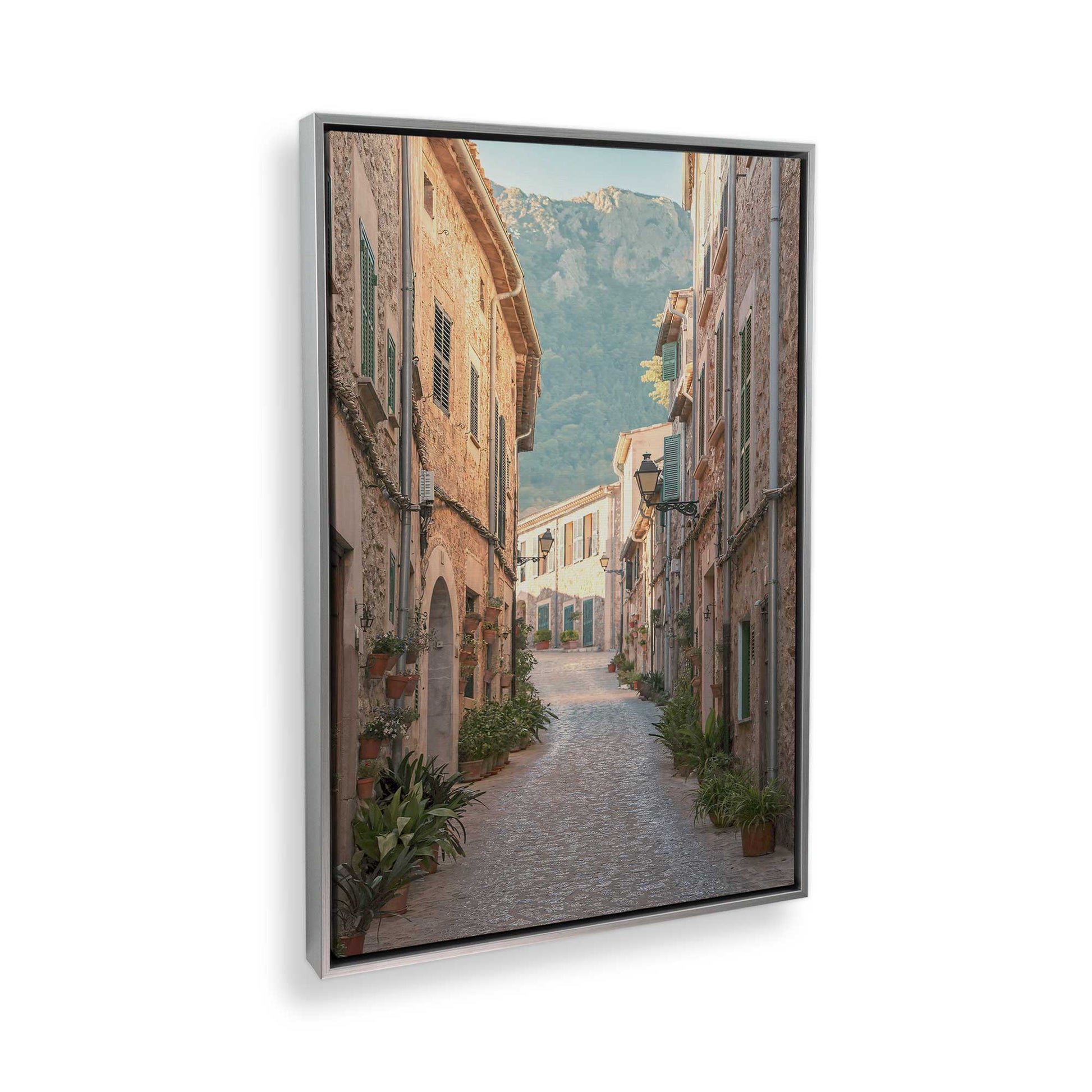 [Color:Polished Chrome], Picture of the corner of the art