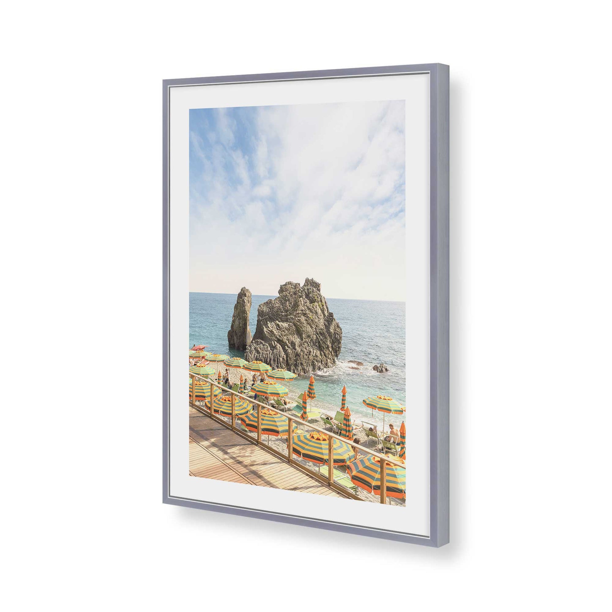 [Color:Polished Chrome], Picture of art in a Polished Chrome frame of the corner