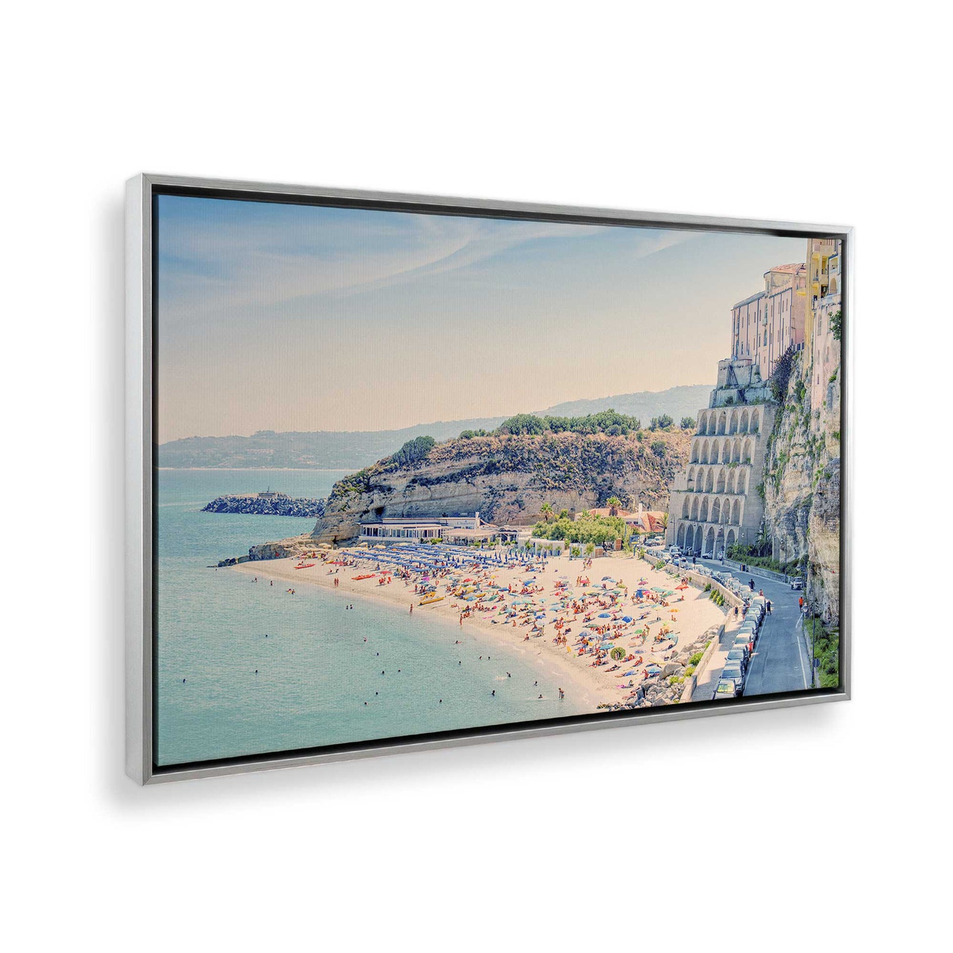 [Color:Polished Chrome], Picture of the corner of the art