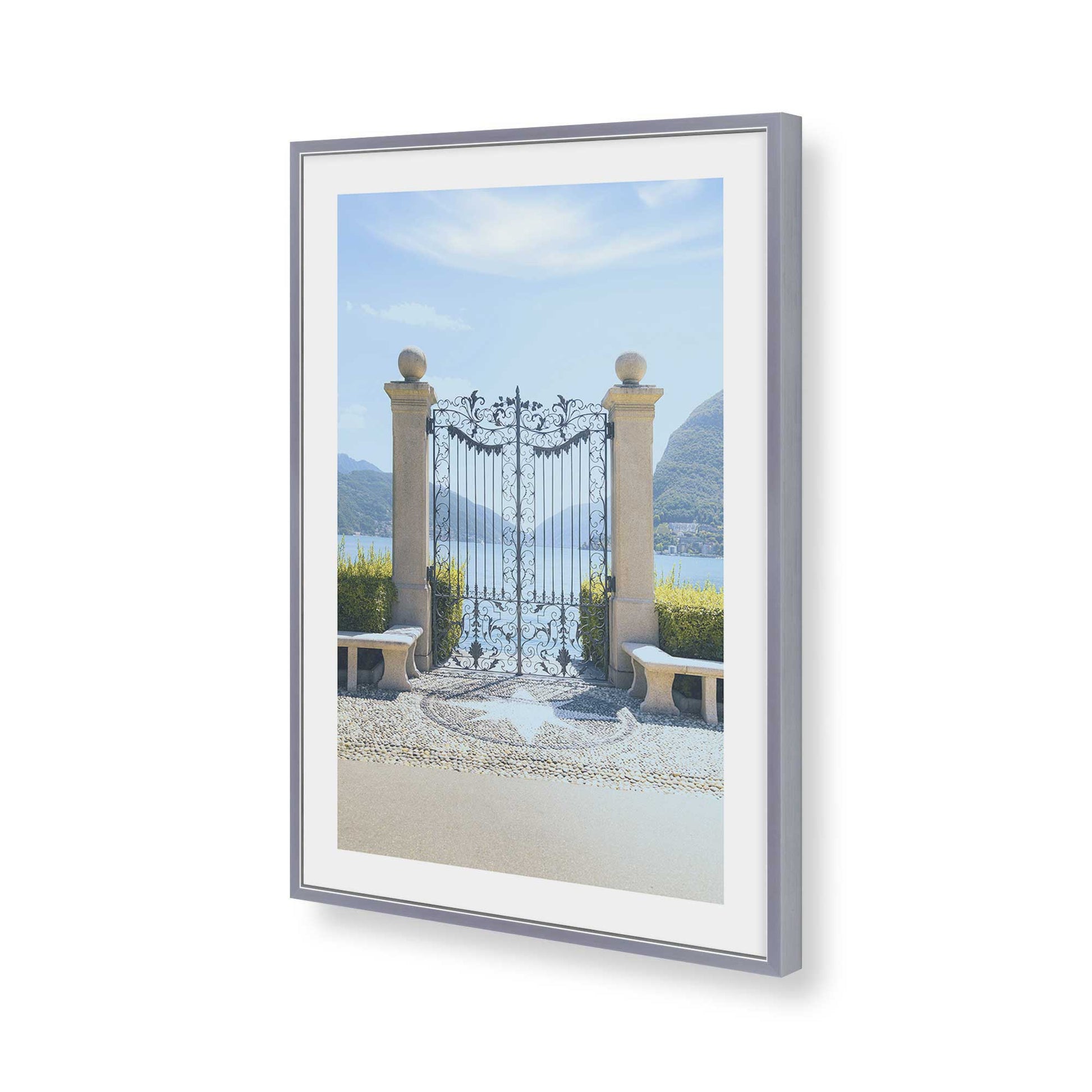 [Color:Polished Chrome], Picture of art in a Polished Chrome frame of the corner