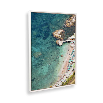 [Color:Opaque White], Picture of the corner of the art