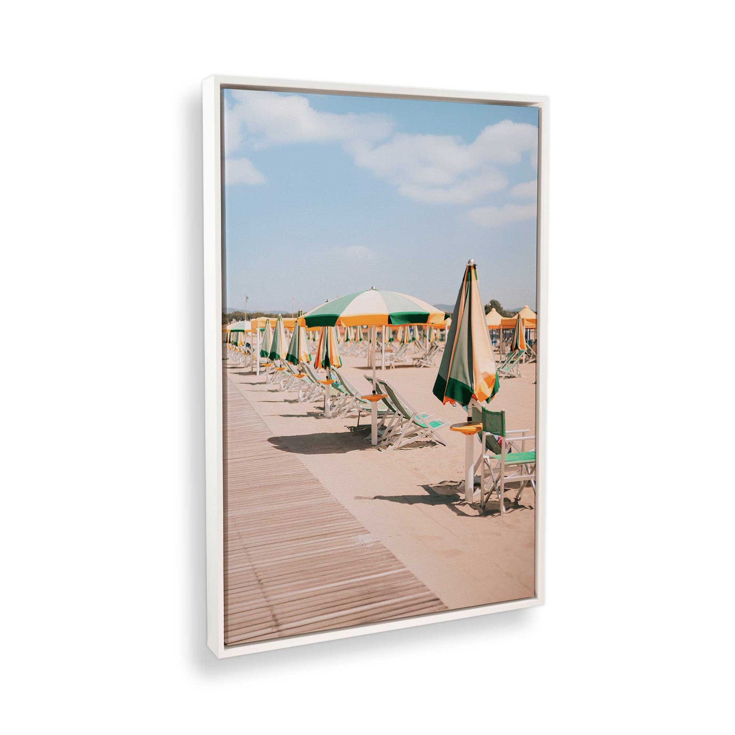 [Color:Opaque White], Picture of the corner of the art