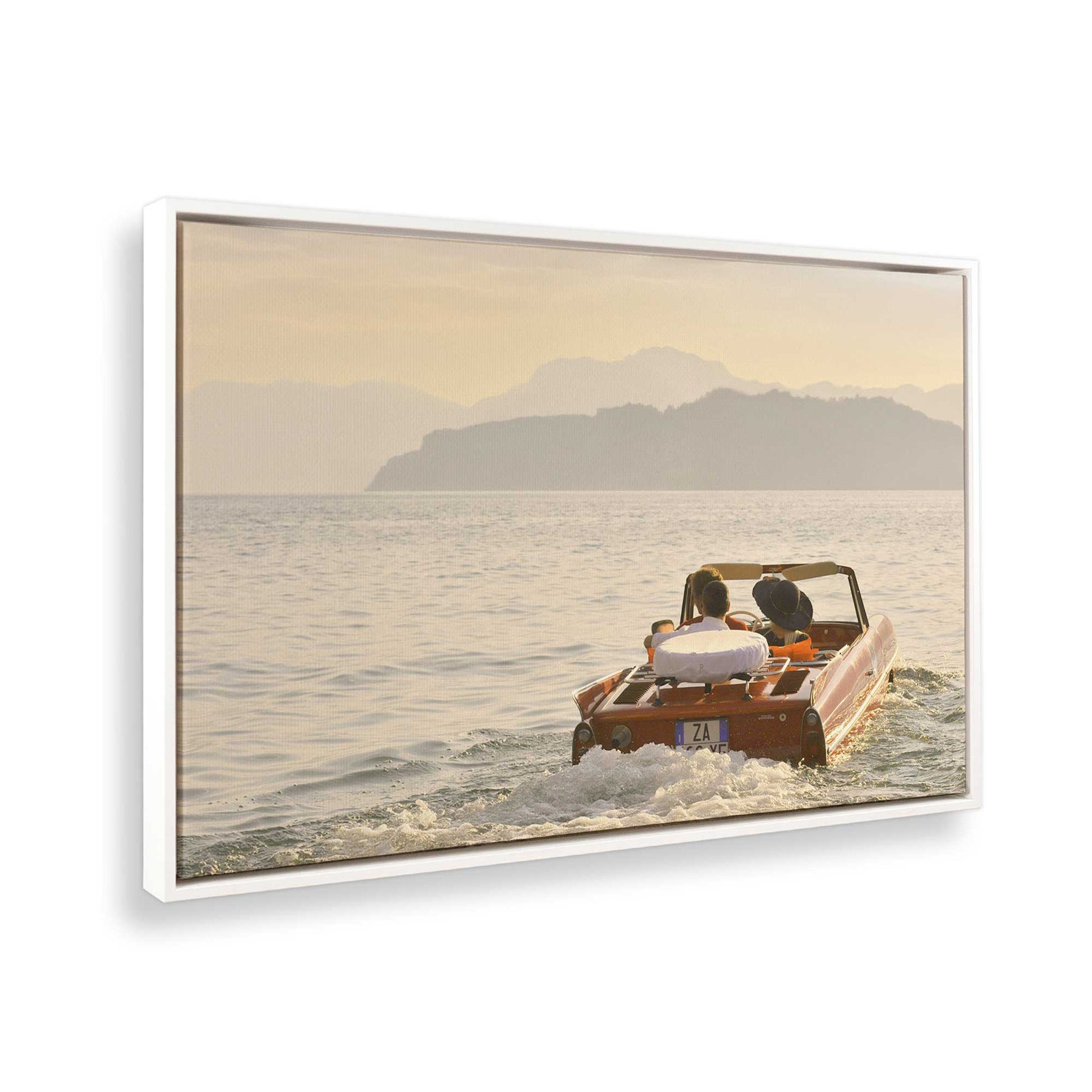 [Color:Opaque White], Picture of the corner of the art