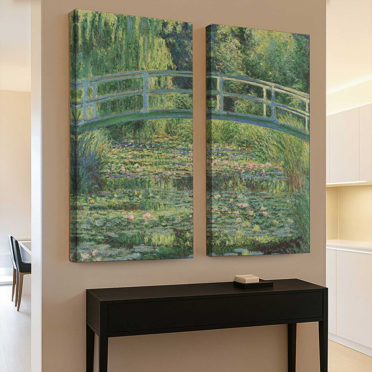 [Color:Stretched Canvas], Picture of art in a room