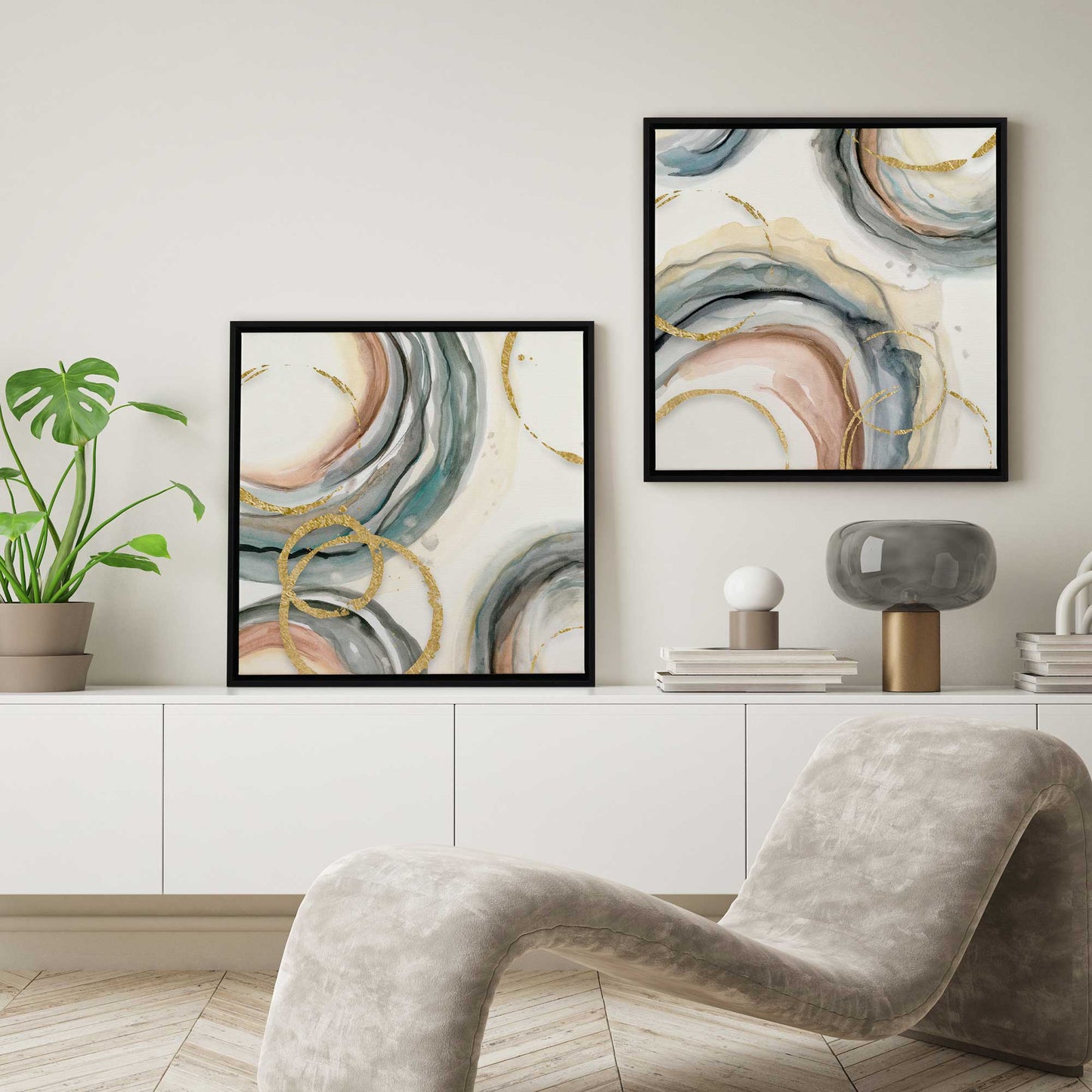 [Color:Polished Chrome], Picture of art in a Polished Chrome frame