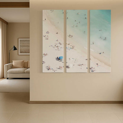 [Color:Stretched Canvas], Picture of art in a room