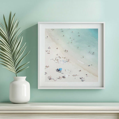 [LIFESTYLE], Picture of the art in a room