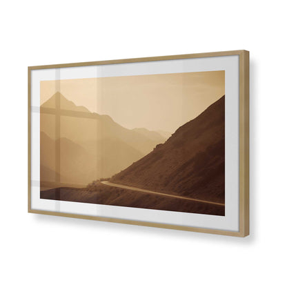 [Color:Brushed Gold] Picture of art in a Brushed Gold frame of the corner