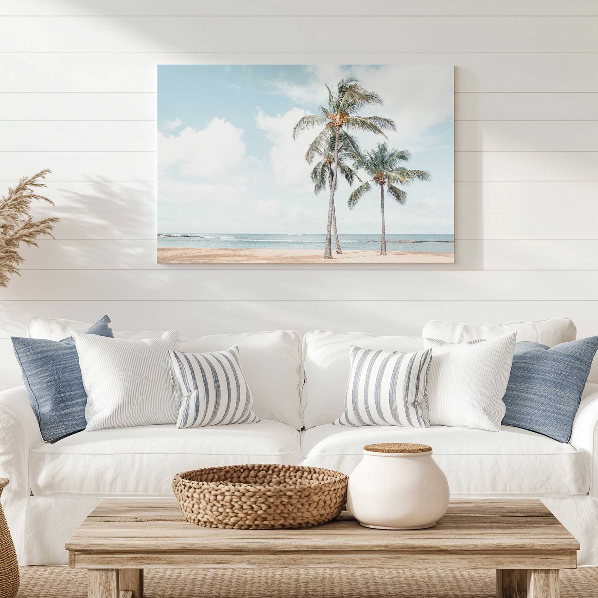 [LIFESTYLE], Picture of art in a room