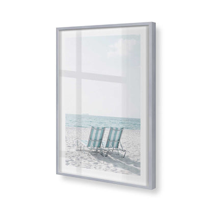 [Color:Polished Chrome], Picture of art in a Polished Chrome frame of the corner