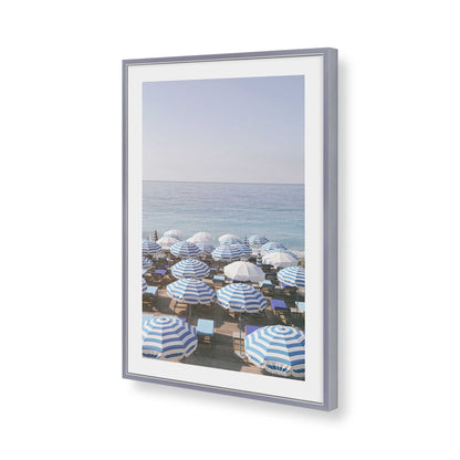 [Color:Polished Chrome], Picture of art in a Polished Chrome frame of the corner