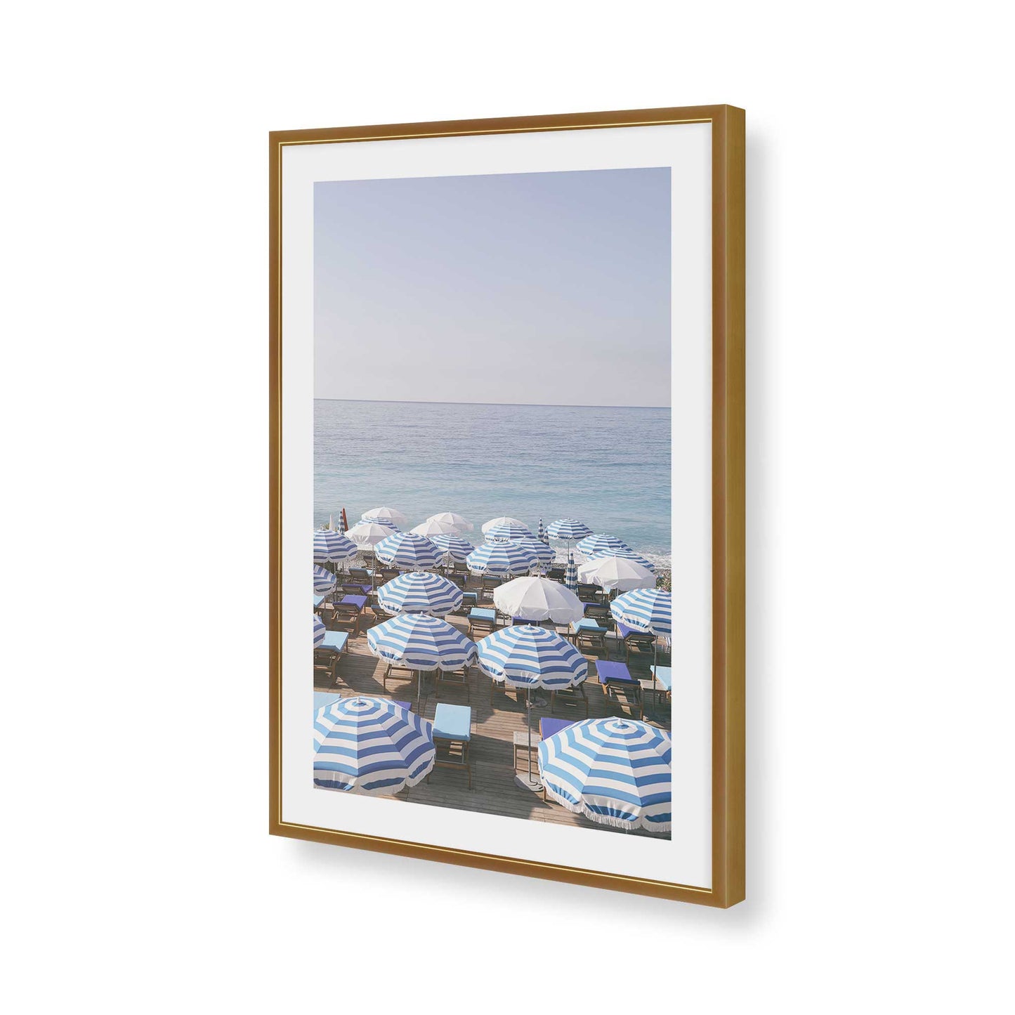 [Color:Polished Gold], Picture of art in a Polished Gold frame of the corner