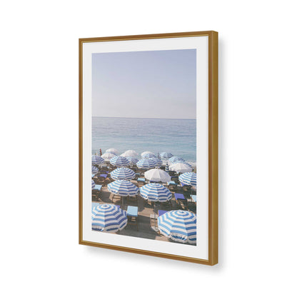 [Color:Polished Gold], Picture of art in a Polished Gold frame of the corner