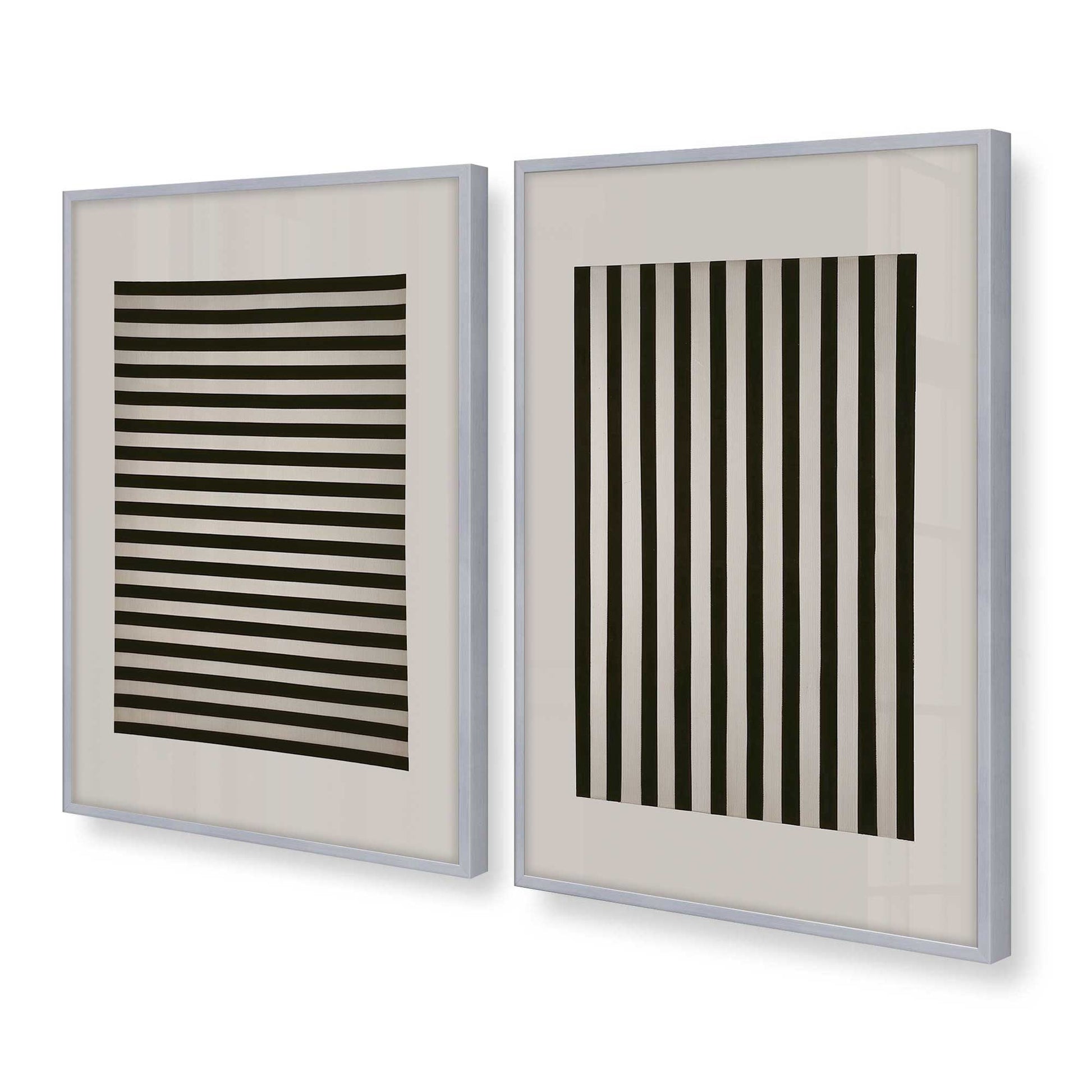 [Color:Polished Chrome], Picture of art in a Polished Chrome frame at an angle