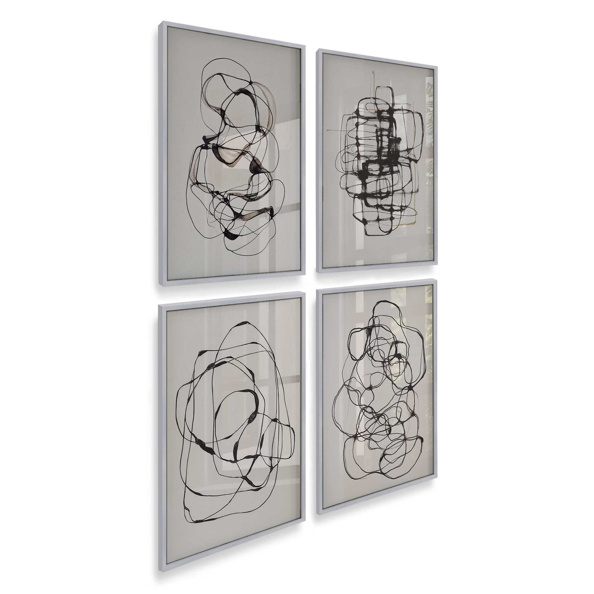 [Color:Polished Chrome], Picture of art in a Polished Chrome frame of the corner
