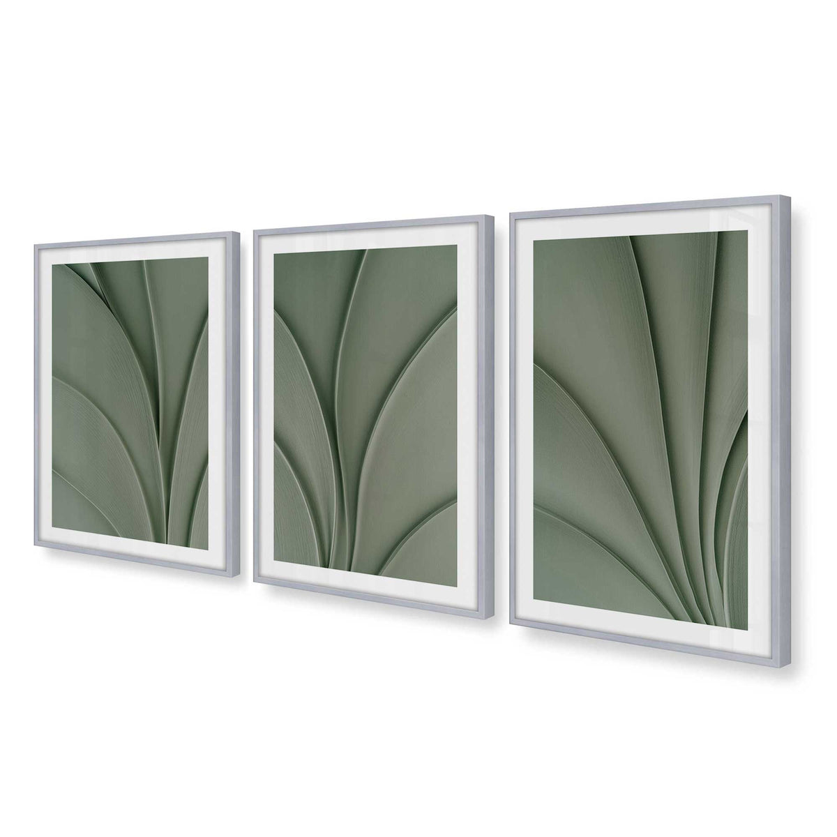 [Color:Polished Chrome], Picture of art in a Polished Chrome frame at an angle