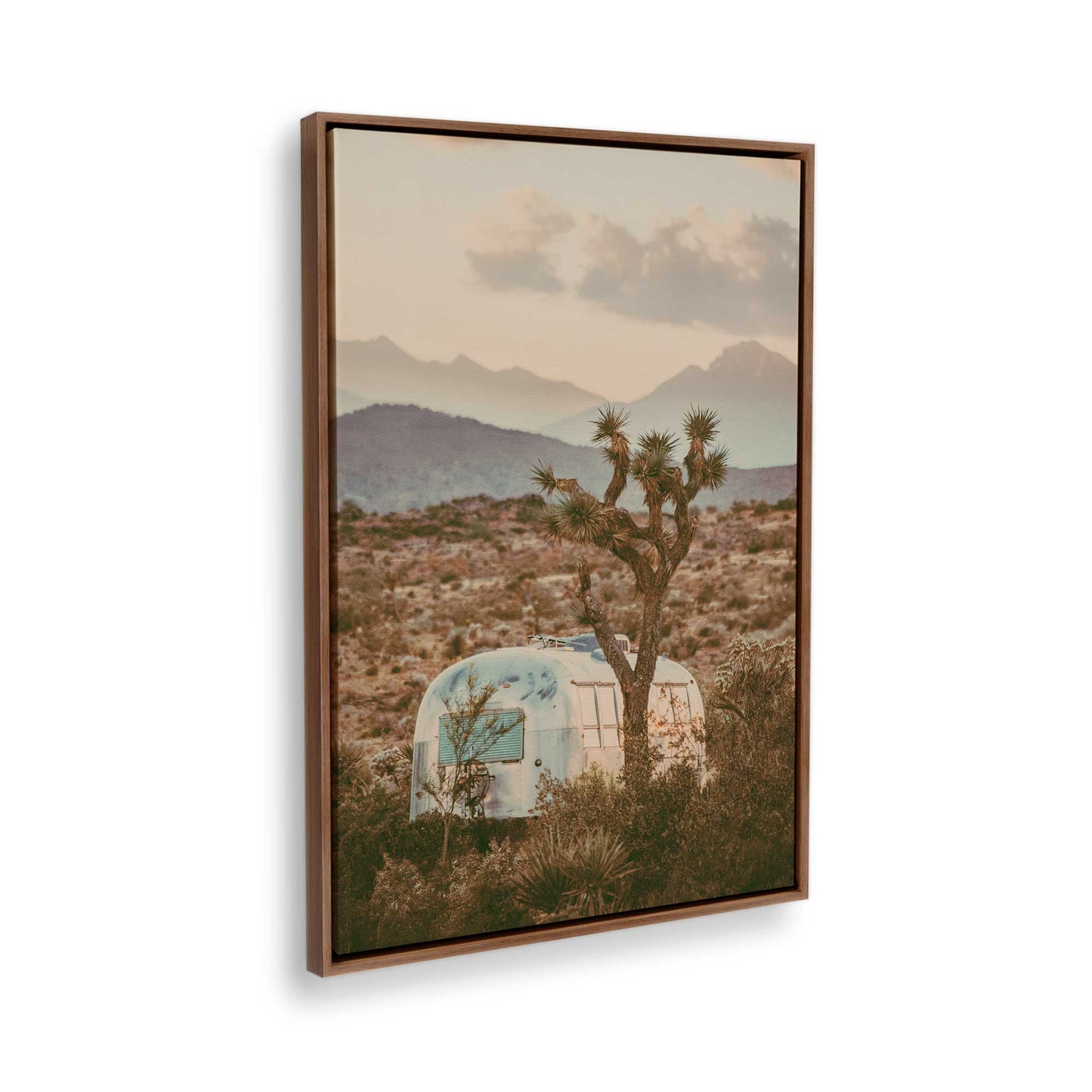 [Color:Walnut], Picture of the corner of the art
