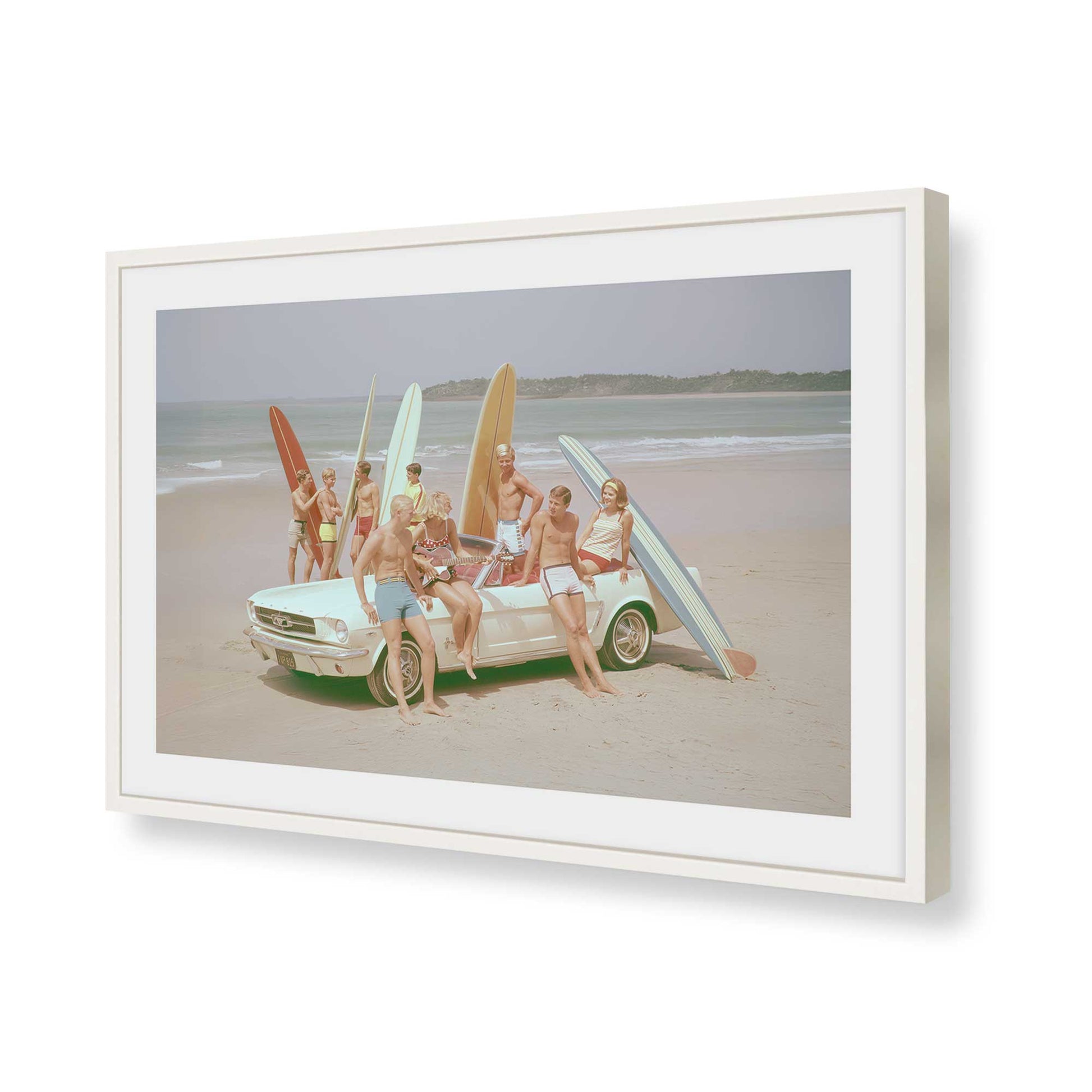 [Color:Opaque White], Picture of art in a Opaque White frame of the corner