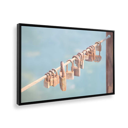 [Color:Satin Black], Picture of the corner of the art