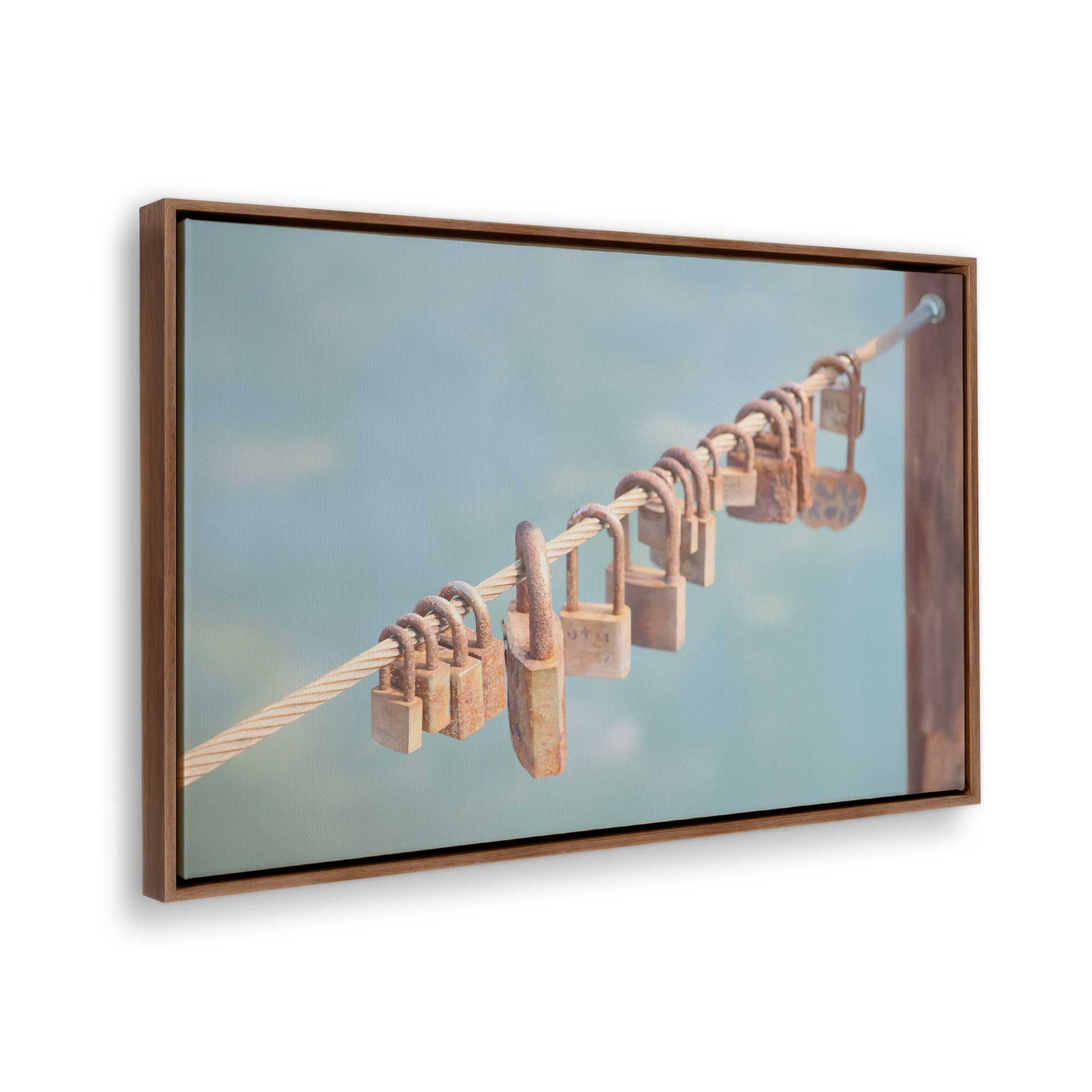 [Color:Walnut], Picture of the corner of the art