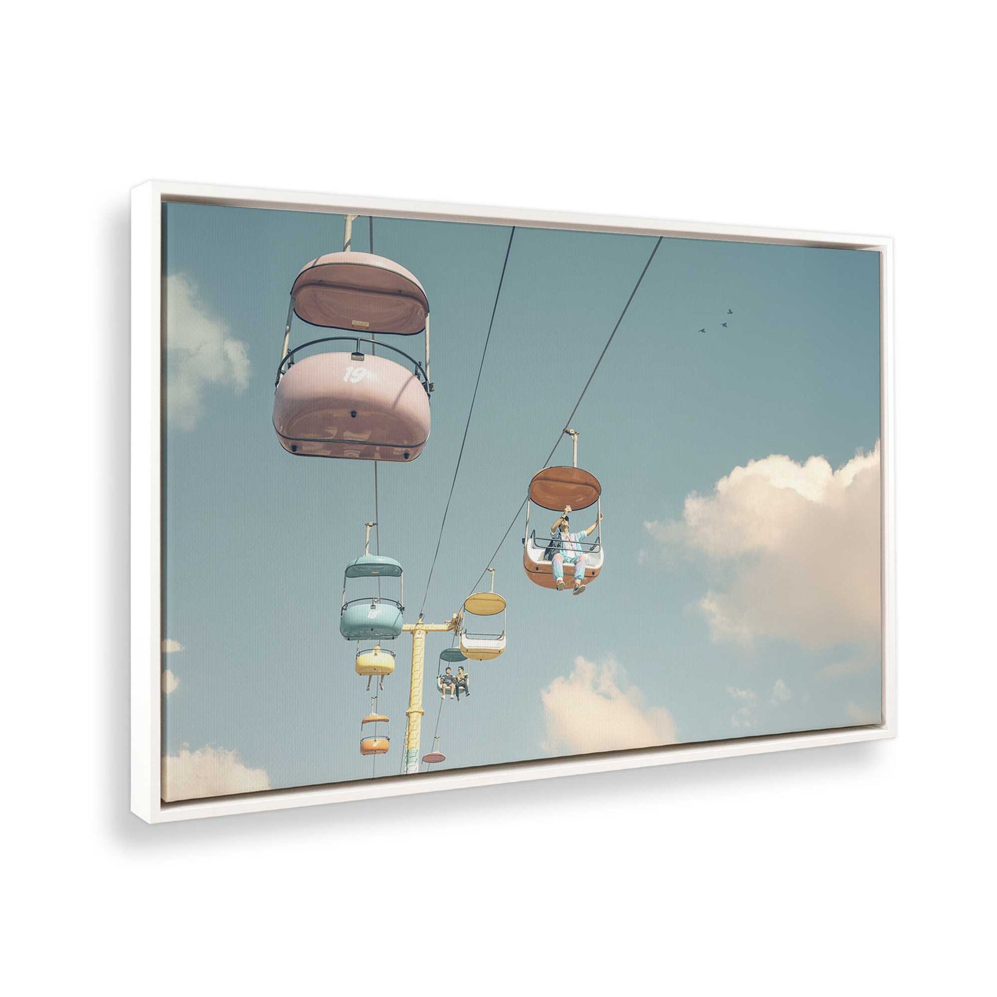 [Color:Opaque White], Picture of the corner of the art