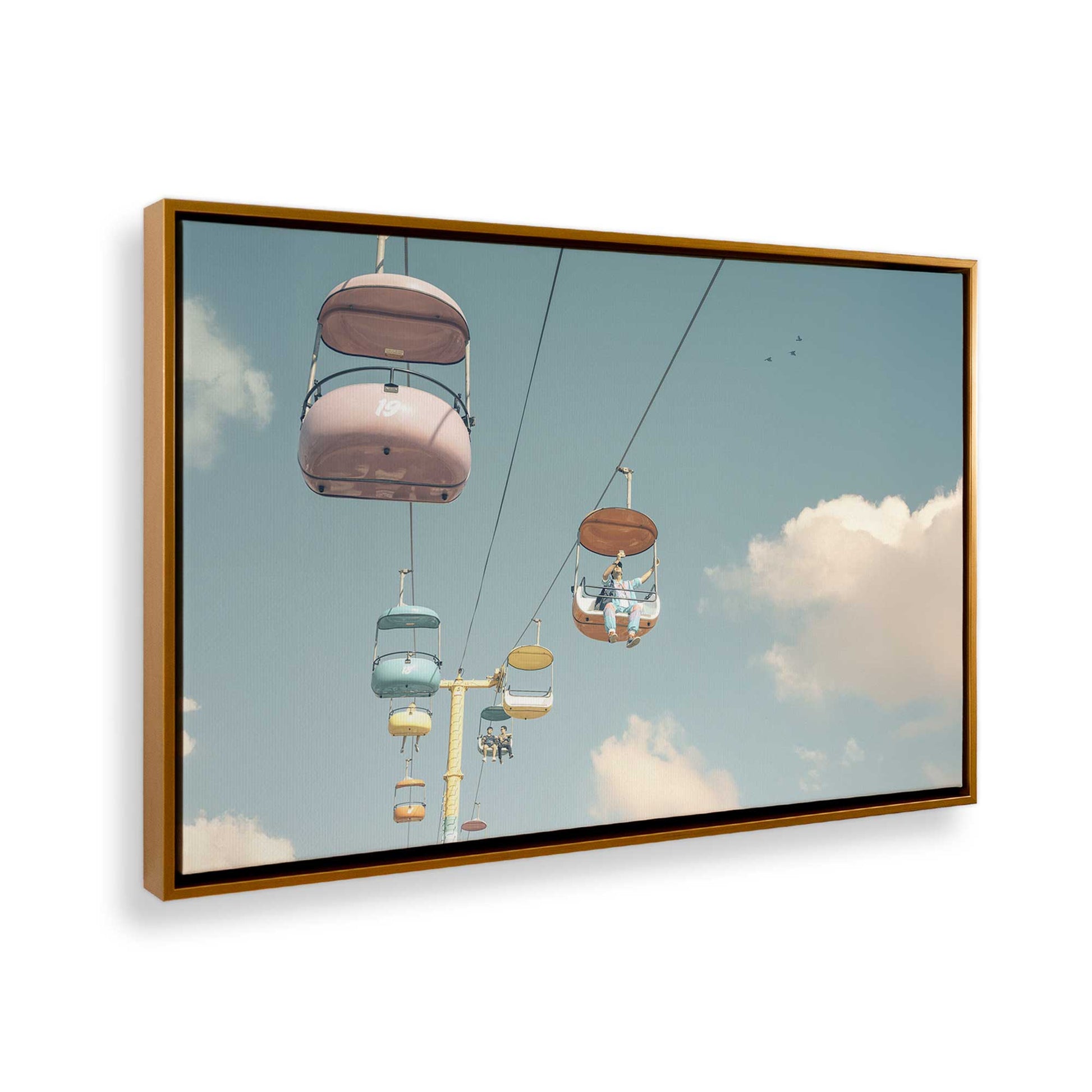 [Color:Polished Gold], Picture of the corner of the art