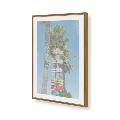 [Color:Polished Gold], Picture of art in a Polished Gold frame of the corner