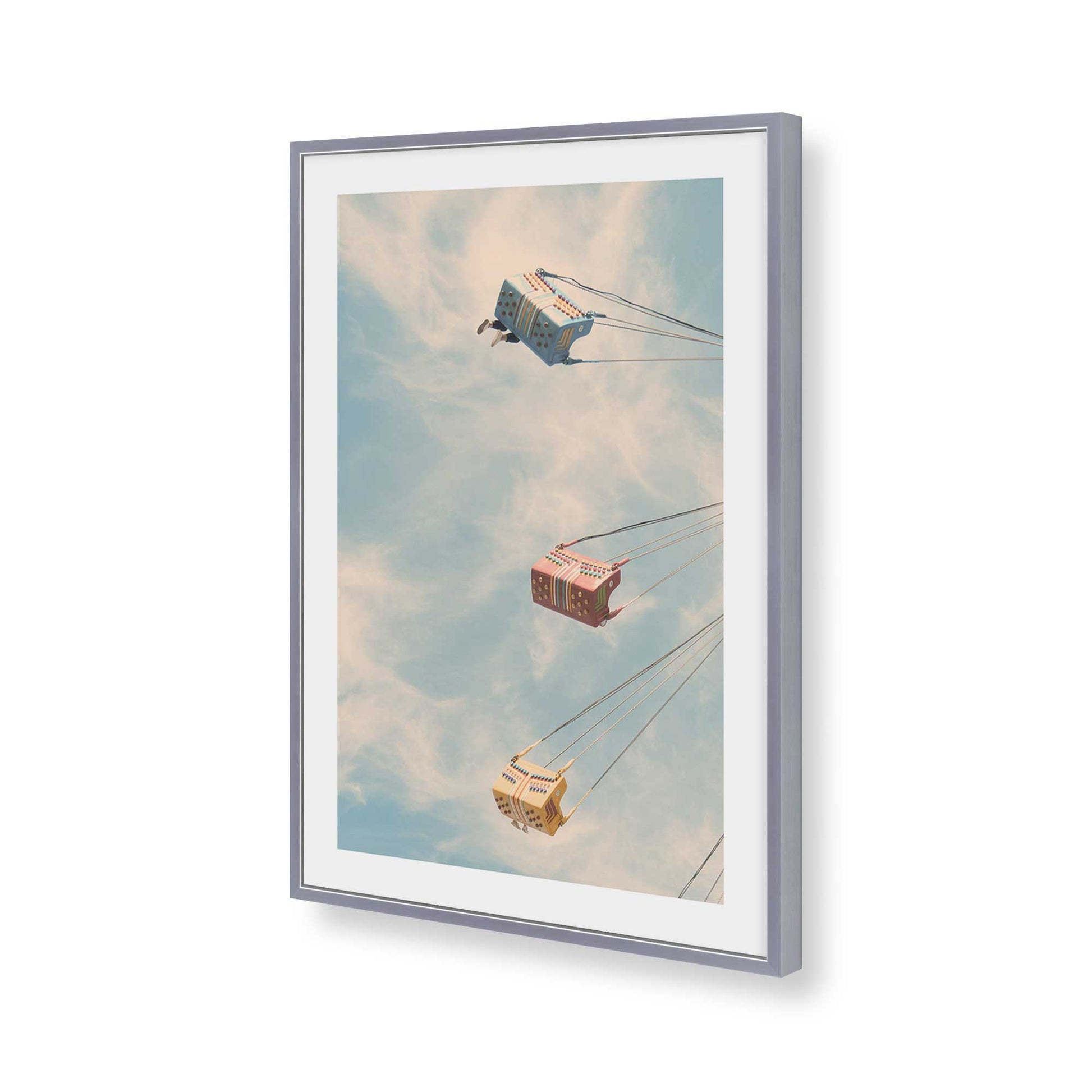 [Color:Polished Chrome], Picture of art in a Polished Chrome frame of the corner