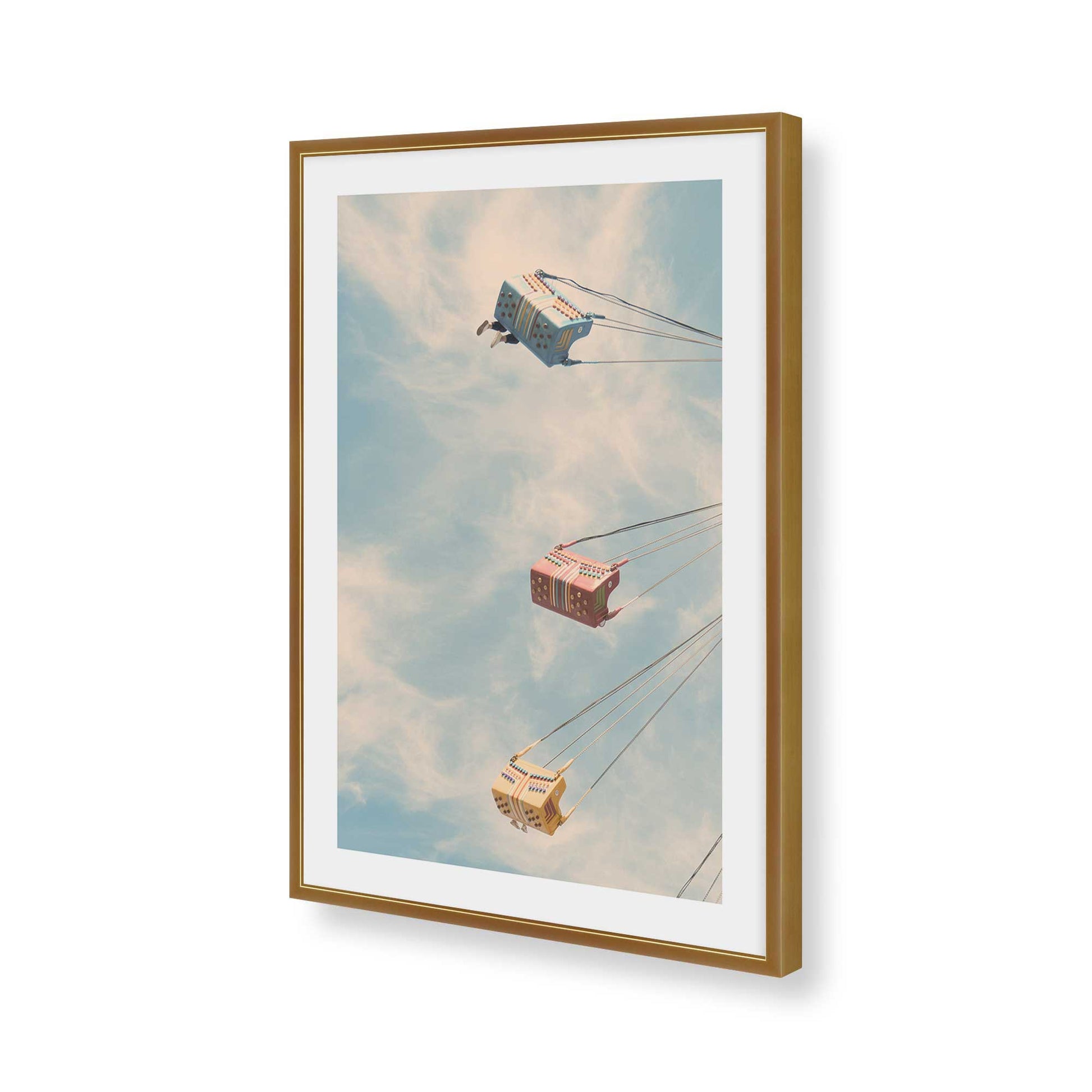 [Color:Polished Gold], Picture of art in a Polished Gold frame of the corner
