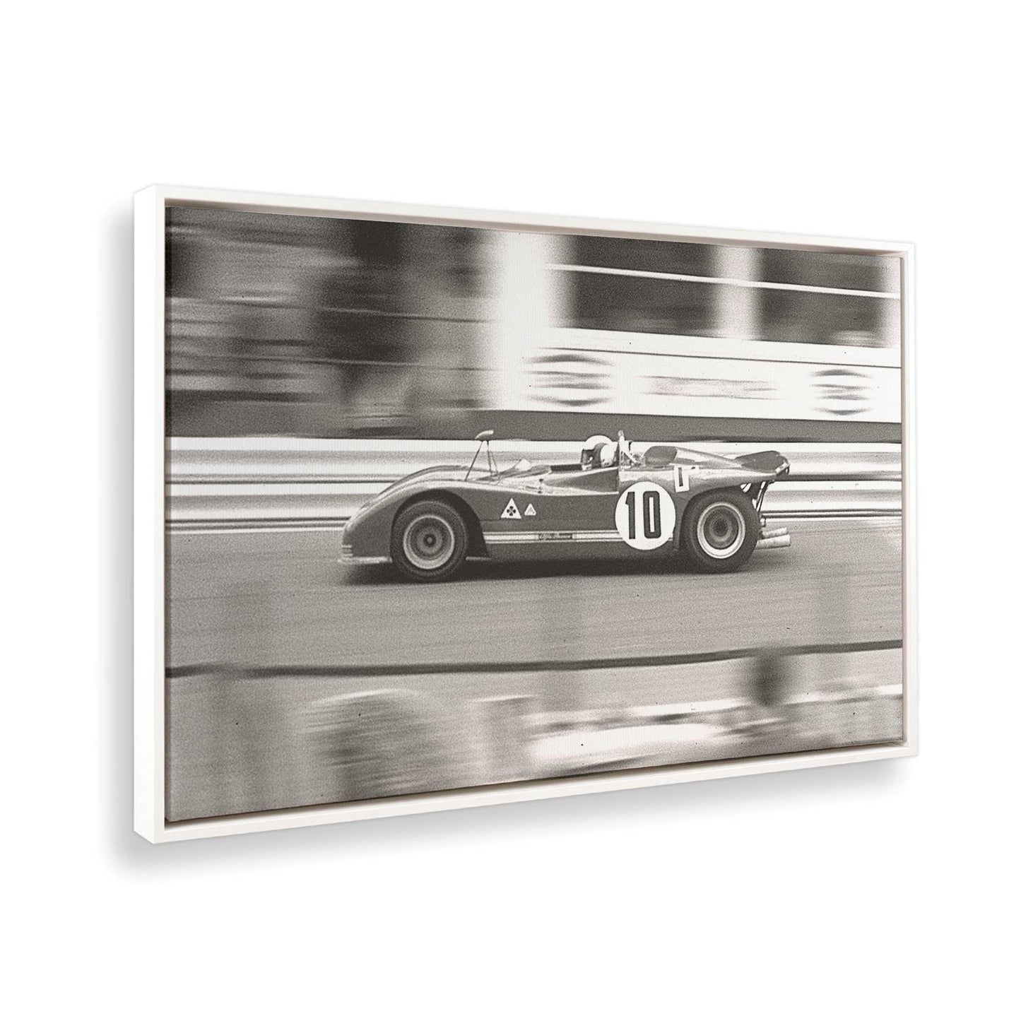 [Color:Opaque White], Picture of the corner of the art