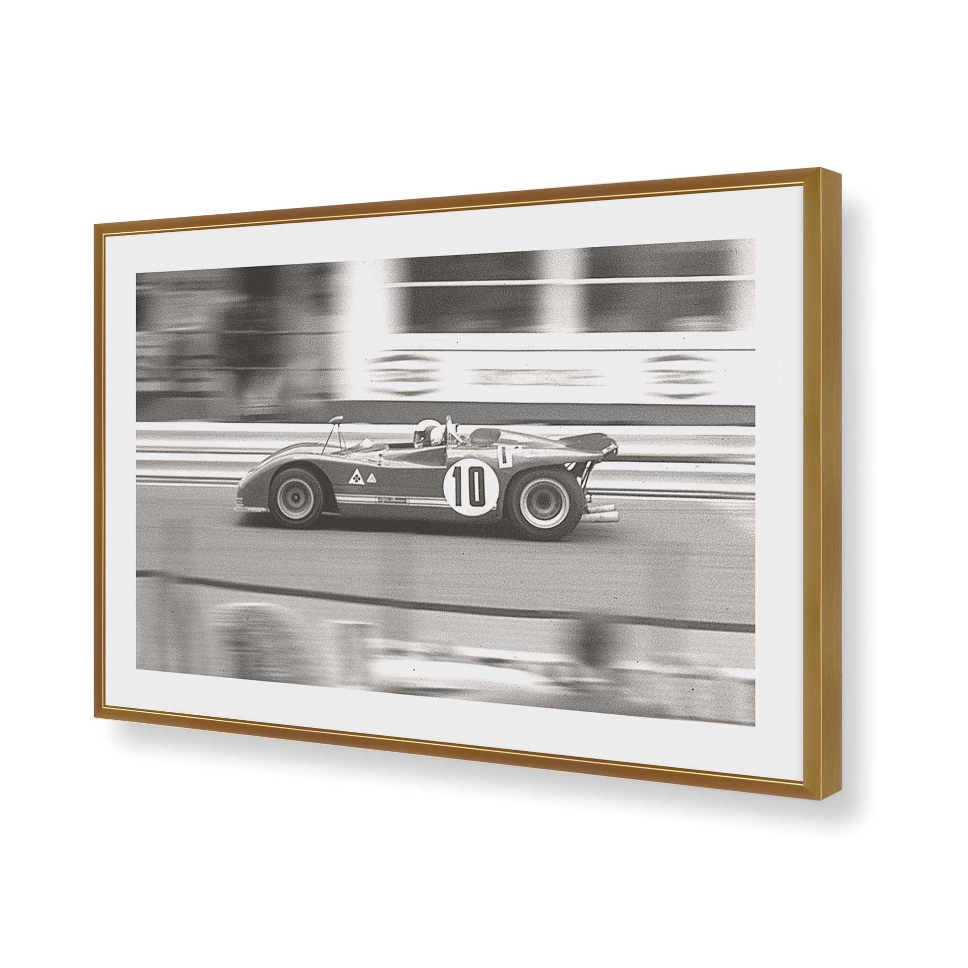 [Color:Polished Gold], Picture of art in a Polished Gold frame of the corner