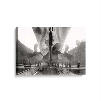 [Color:Stretched Canvas], Picture of art at an angle