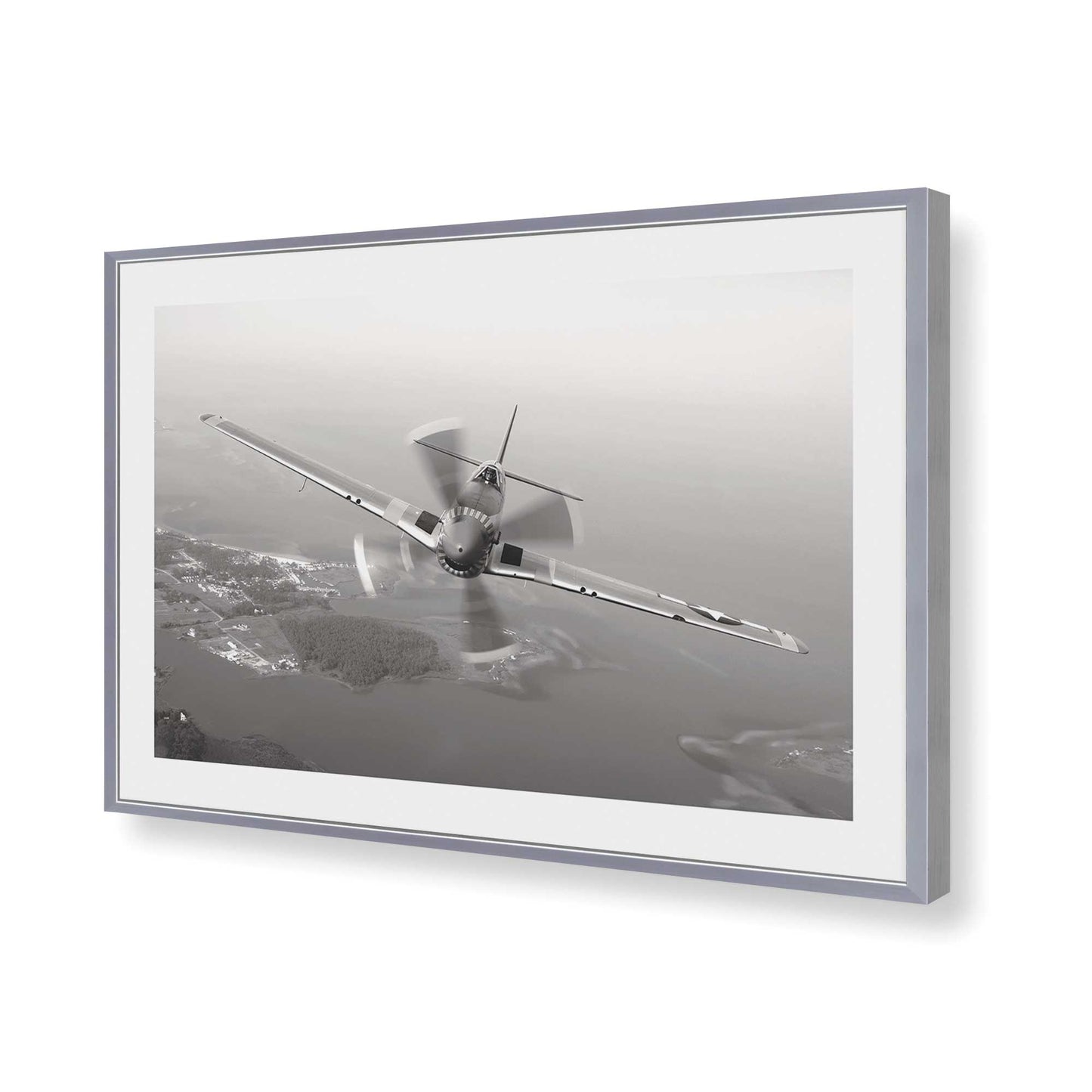 [Color:Polished Chrome], Picture of art in a Polished Chrome frame of the corner