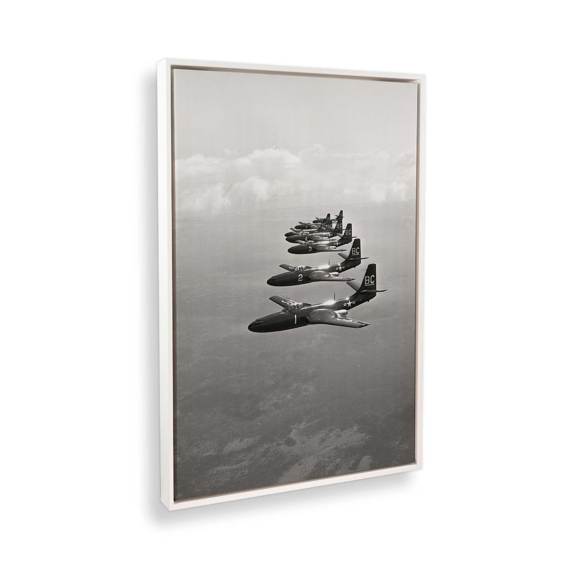 [Color:Opaque White], Picture of the corner of the art