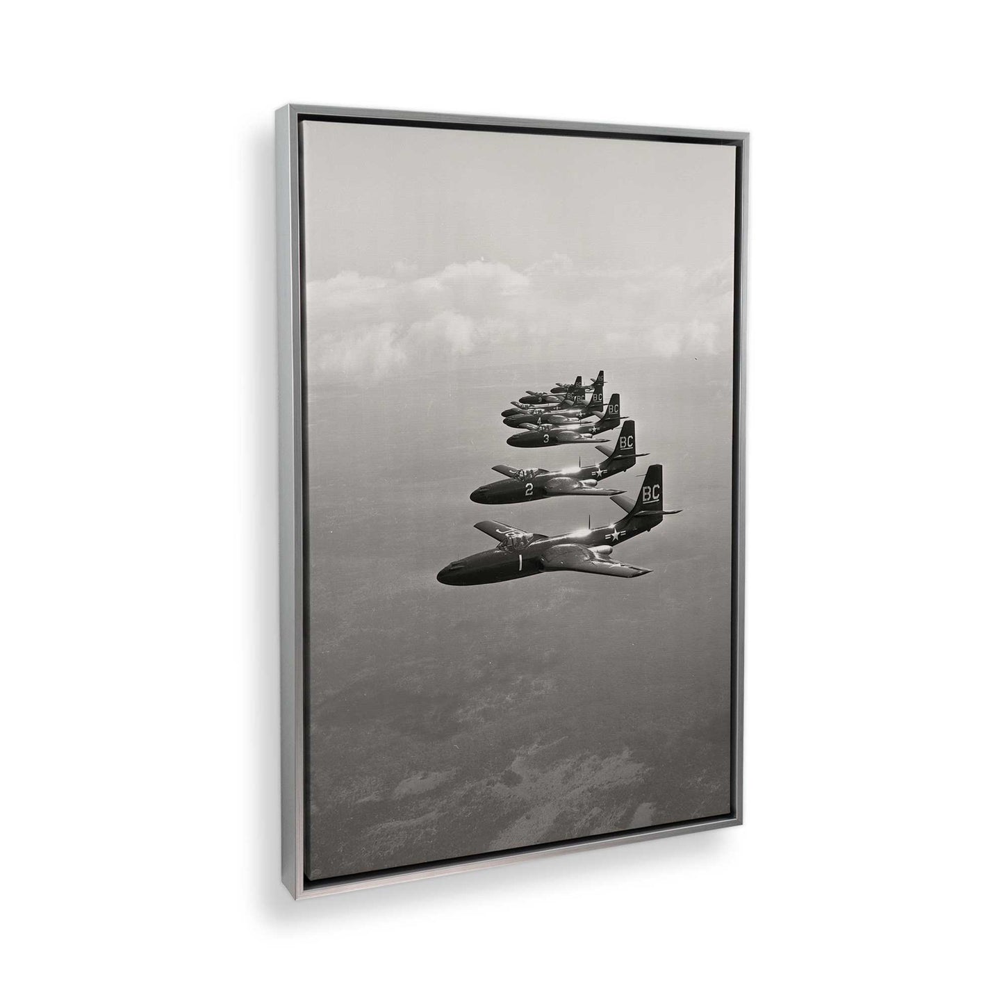 [Color:Polished Chrome], Picture of the corner of the art