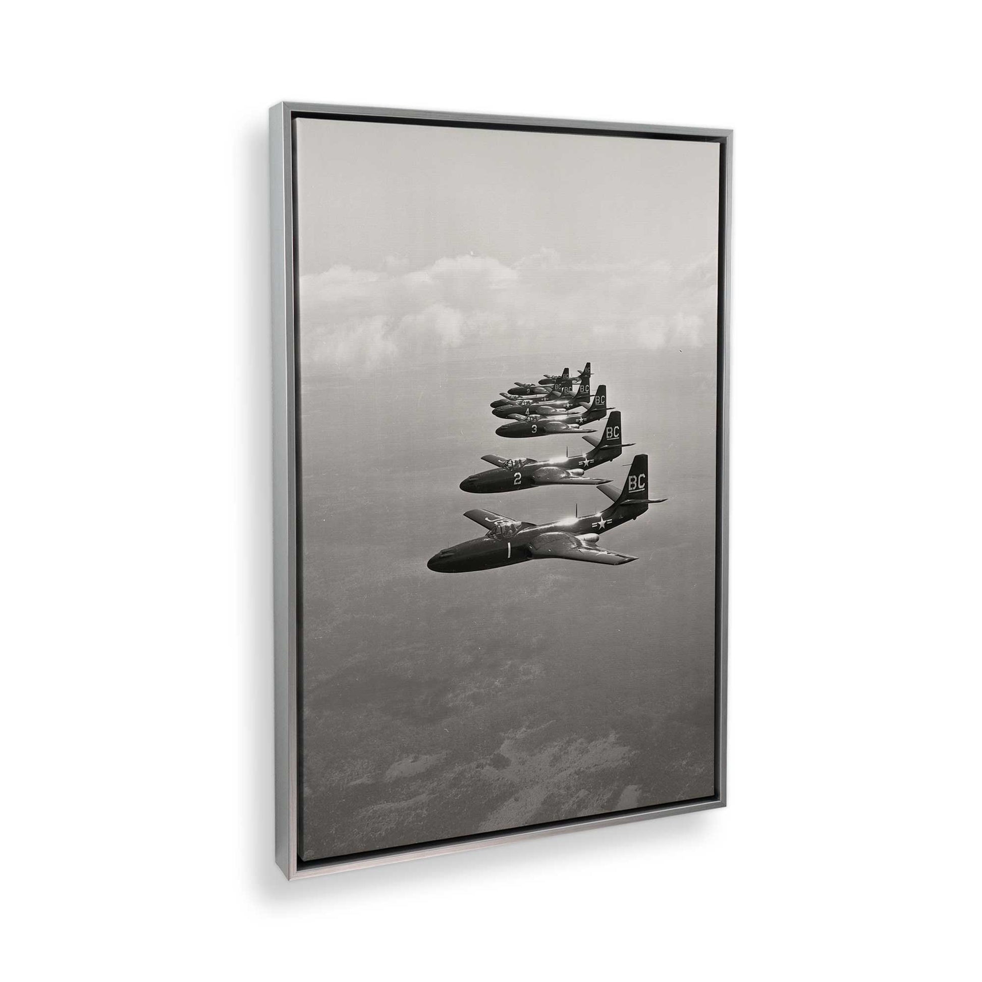 [Color:Polished Chrome], Picture of the corner of the art