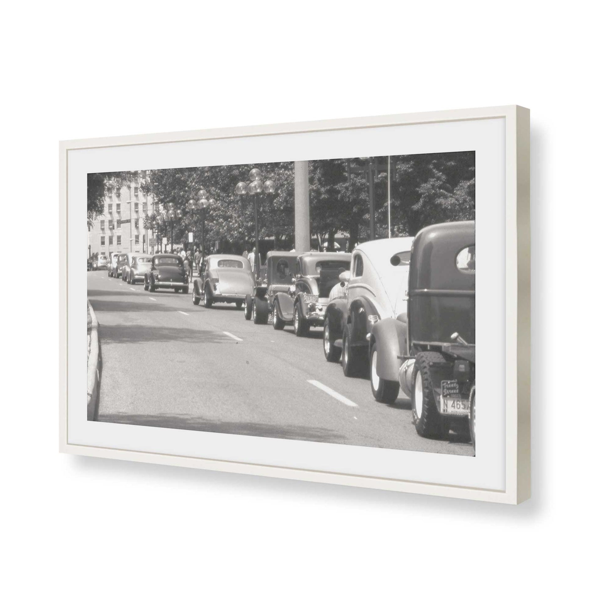 [Color:Opaque White], Picture of art in a Opaque White frame of the corner