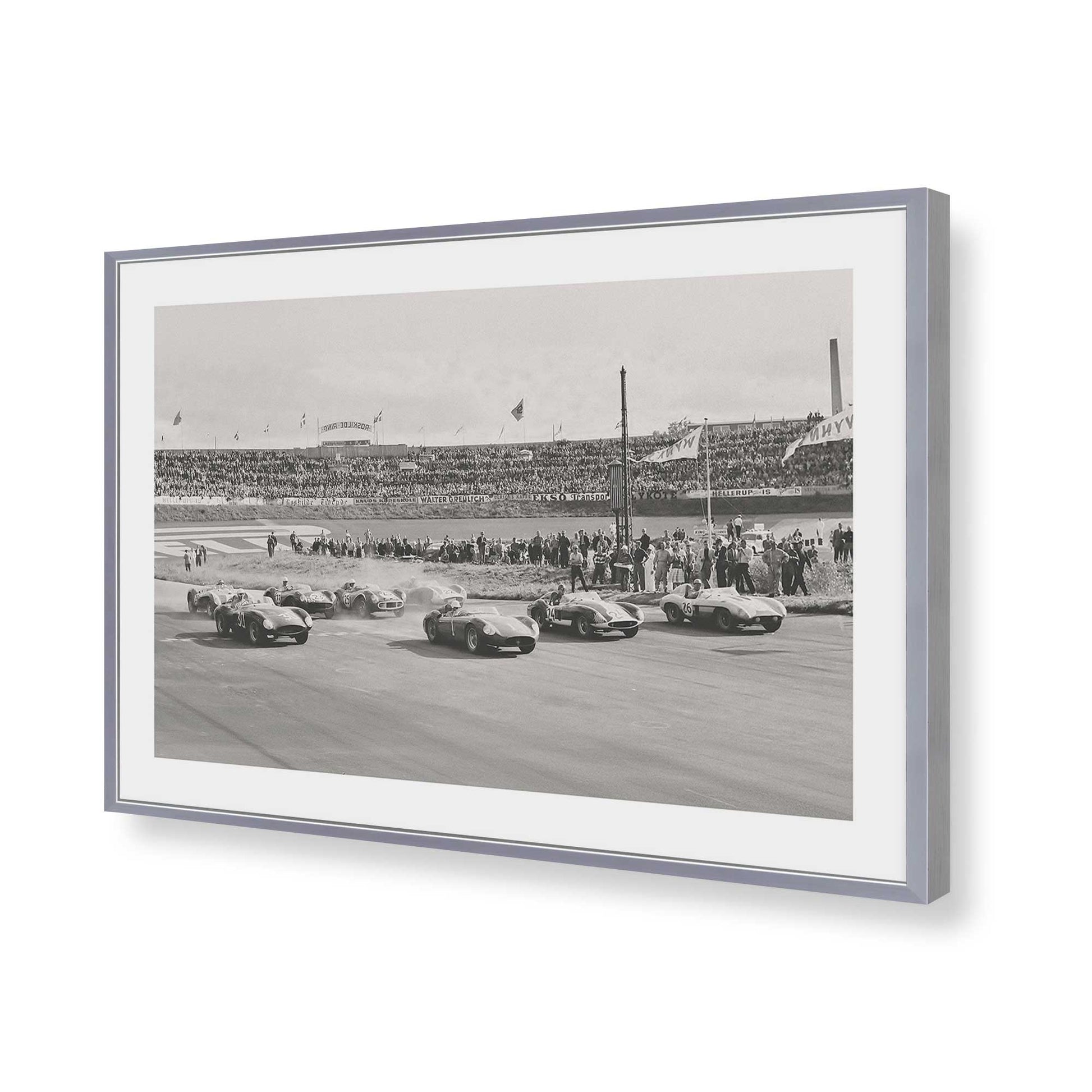 [Color:Polished Chrome], Picture of art in a Polished Chrome frame of the corner